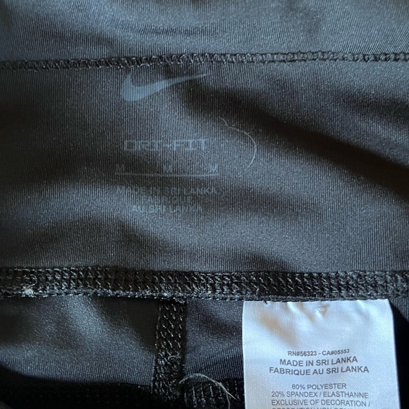 NIKE dri-fit large swoosh athletic shorts - Picture 3 of 3